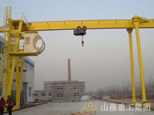 龍門起重機(jī)有哪些類型？主要用途和特征是什么？